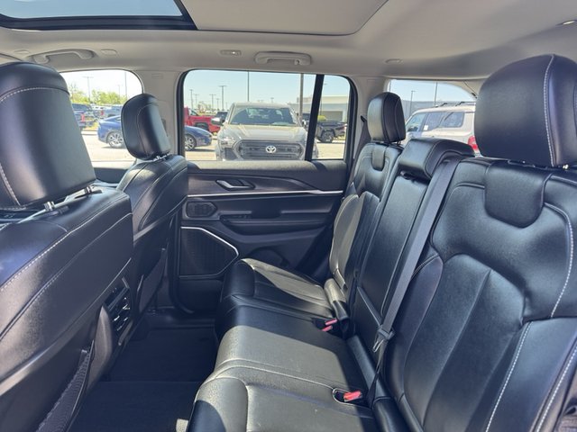 2022 Jeep Grand Cherokee Limited 4WD