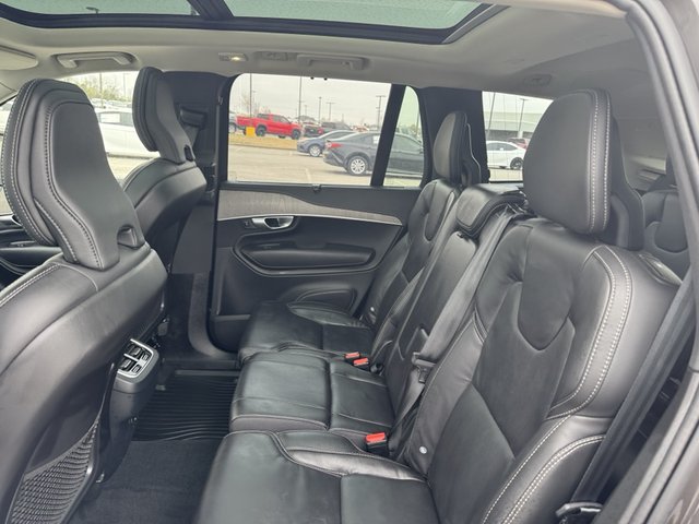 2024 Volvo XC90 Ultimate Bright Theme