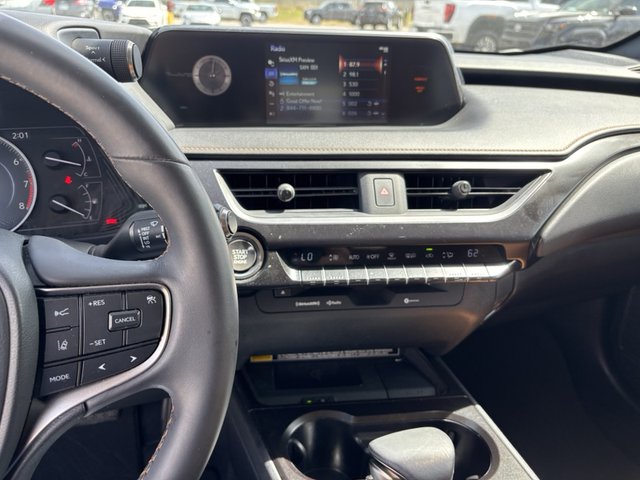 2022 Lexus UX200 FWD