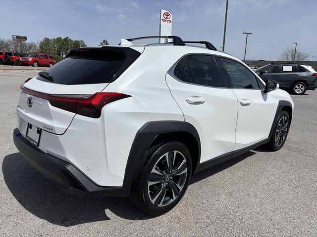 2022 Lexus UX200 FWD