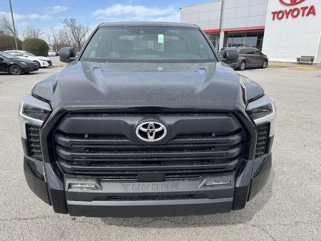 2025 Toyota Tundra SR5 4WD 5.5ft Bed