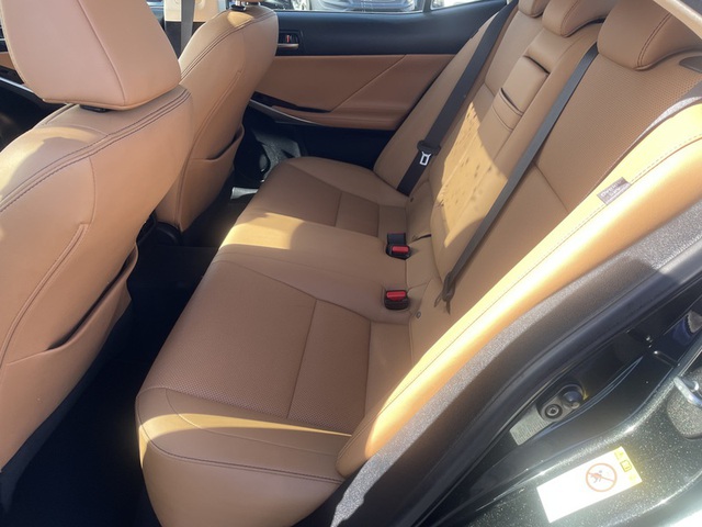 2017 Lexus IS300 AWD