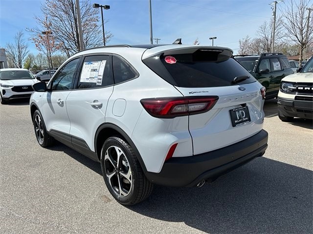 2025 Ford Escape ST-Line Select AWD