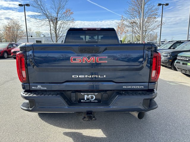2023 GMC Sierra 3500HD Denali 4WD 172WB