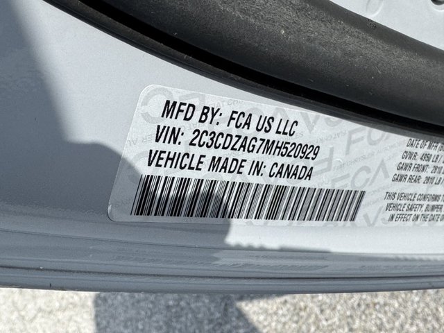 2021 Dodge Challenger SXT RWD