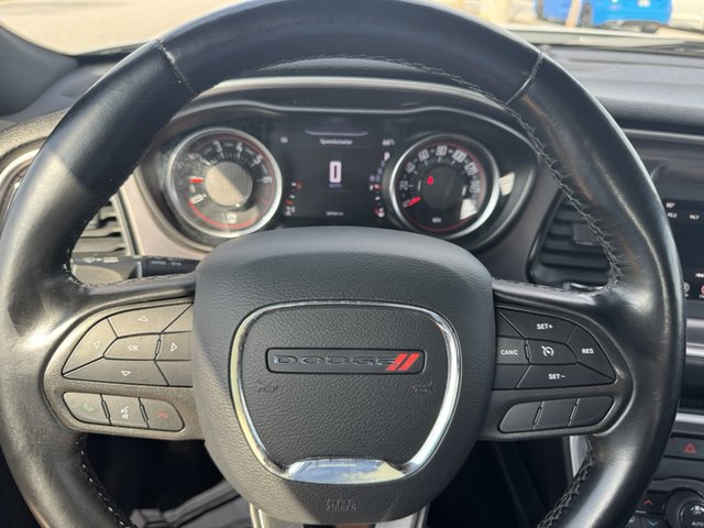 2021 Dodge Challenger SXT RWD