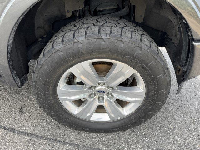 2018 Ford F-150 Platinum 4WD 5.5ft Box