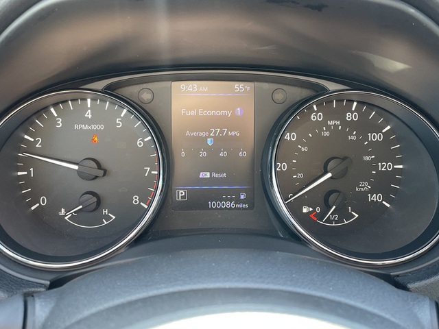 2018 Nissan Rogue SV FWD