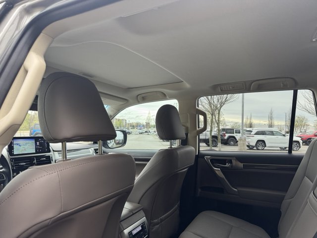 2023 Lexus GX460 Premium 4WD