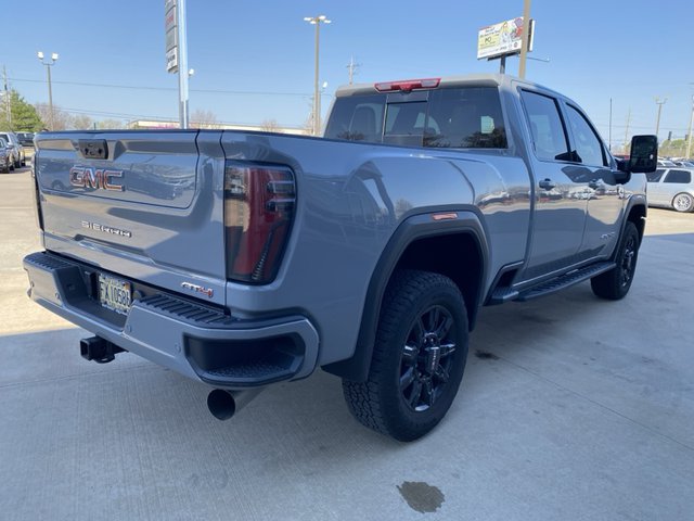 2025 GMC Sierra 2500HD AT4 4WD 159WB