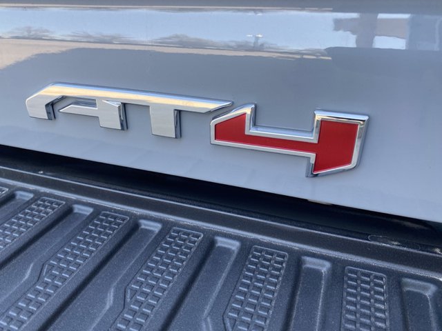 2025 GMC Sierra 2500HD AT4 4WD 159WB