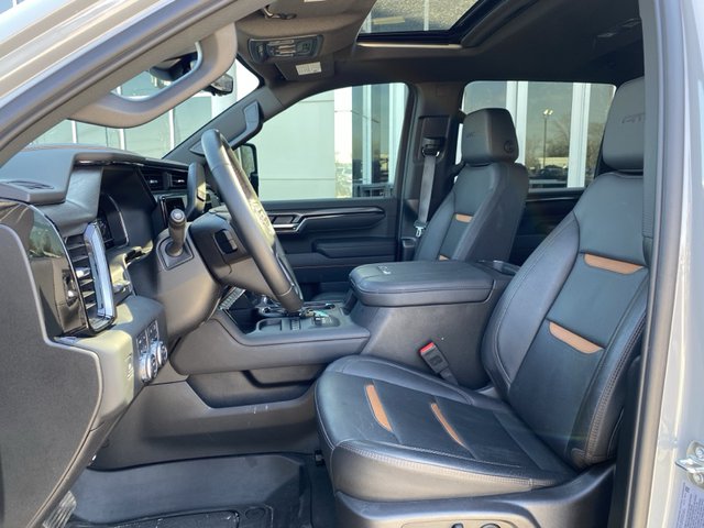 2025 GMC Sierra 2500HD AT4 4WD 159WB