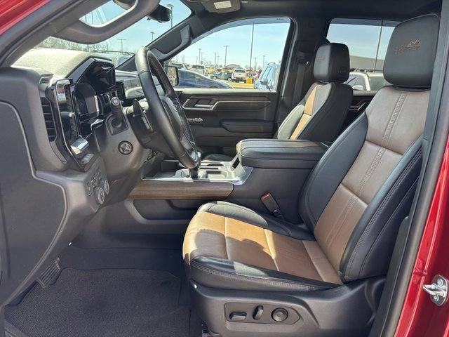 2023 Chevrolet Silverado 1500 High Country 4WD 147WB