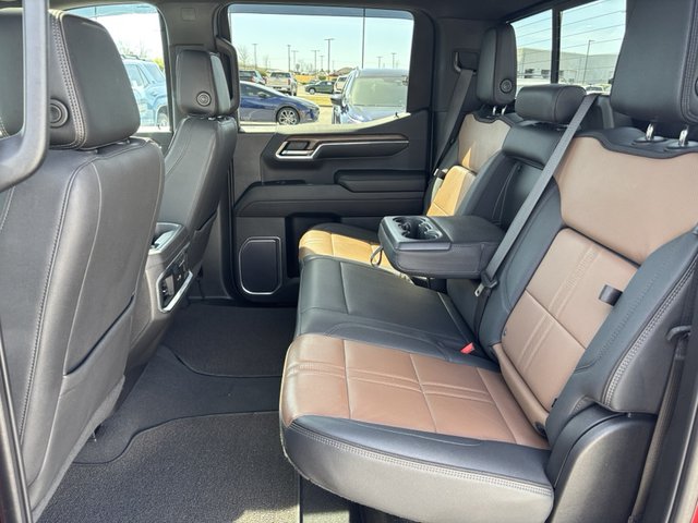 2023 Chevrolet Silverado 1500 High Country 4WD 147WB