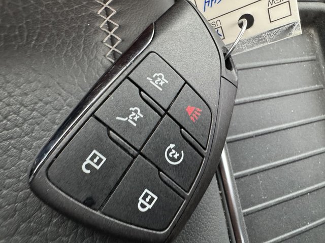 2024 GMC Yukon Denali 4WD