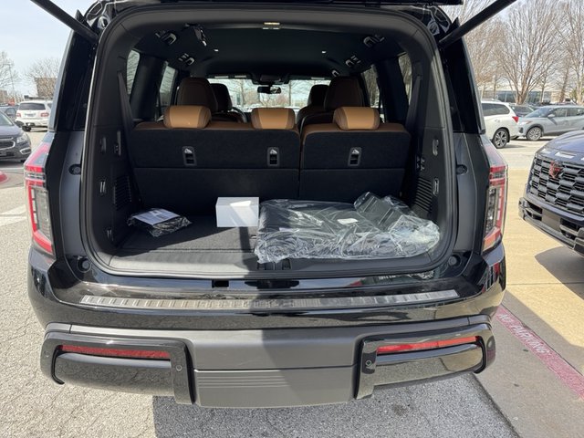 2025 Nissan Armada SL 4WD