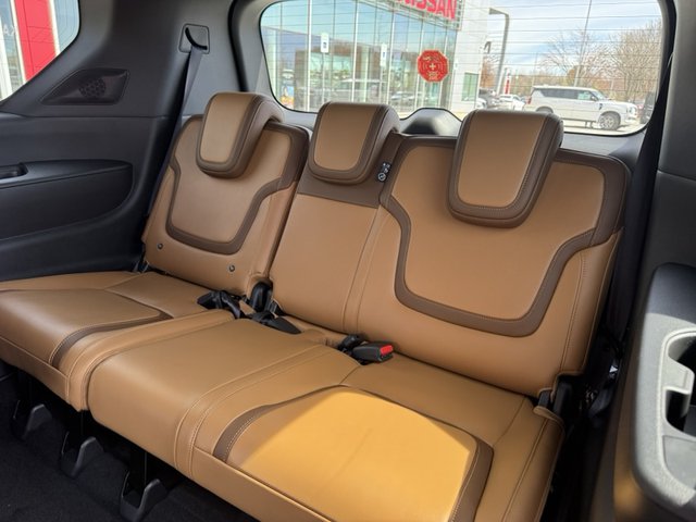 2025 Nissan Armada SL 4WD