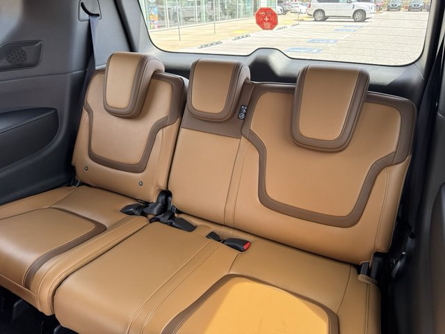 2025 Nissan Armada SL 4WD