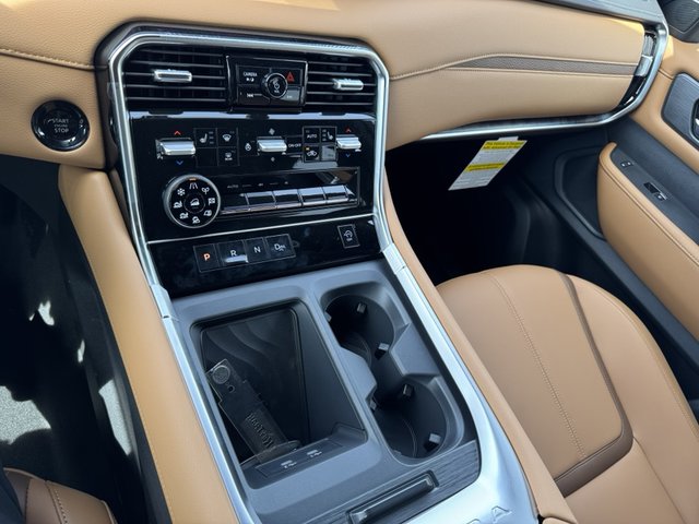2025 Nissan Armada SL 4WD