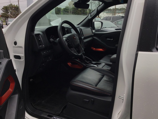 2023 Nissan Frontier PRO-4X 4WD