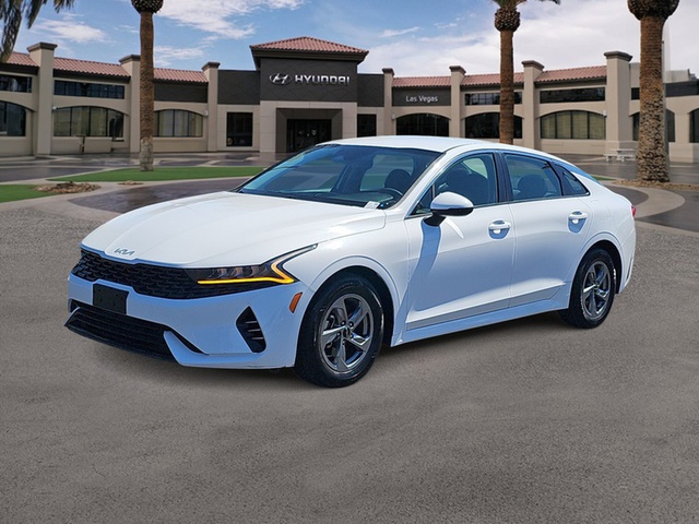 2022 Kia K5 LXS FWD