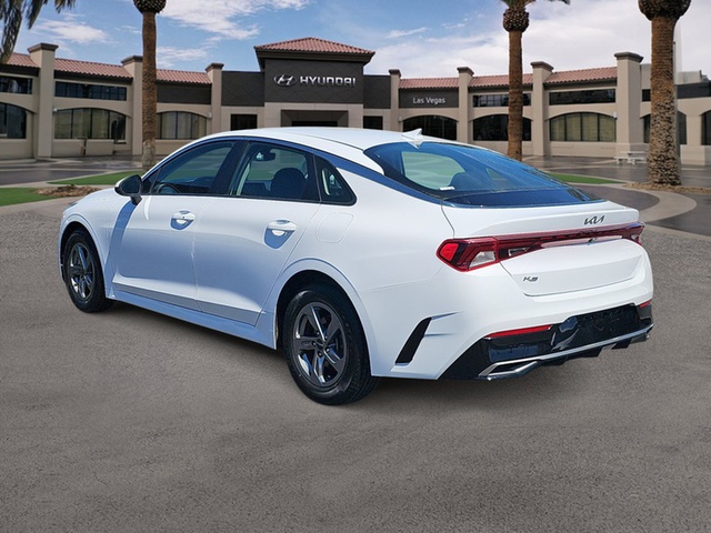 2022 Kia K5 LXS FWD