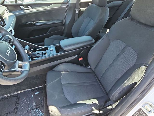 2022 Kia K5 LXS FWD