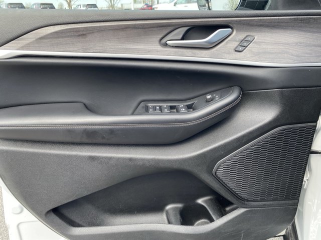 2023 Jeep Grand Cherokee Limited 4WD L