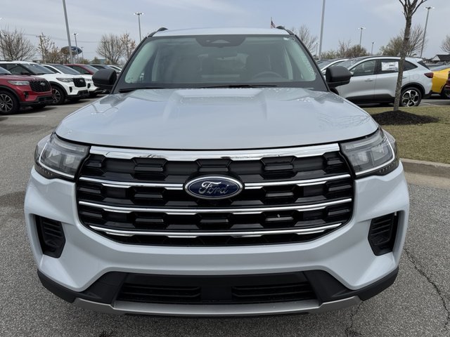 2025 Ford Explorer Active RWD