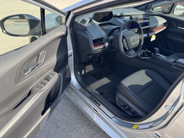 2025 Toyota Prius XSE Premium