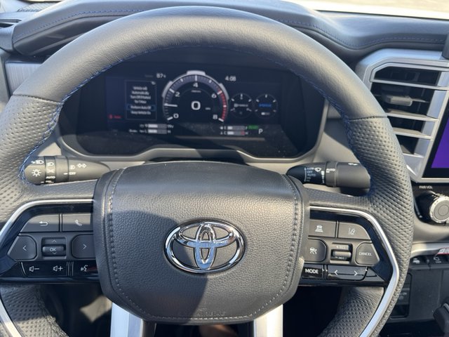 2025 Toyota Tundra Platinum 4WD 5.5ft Bed