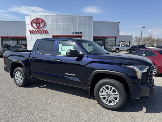 2025 Toyota Tundra SR5 4WD 5.5ft Bed