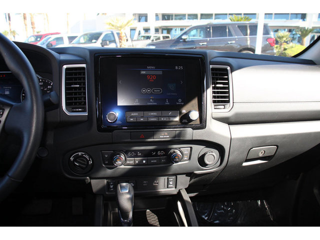 2022 Nissan Frontier SV 4WD