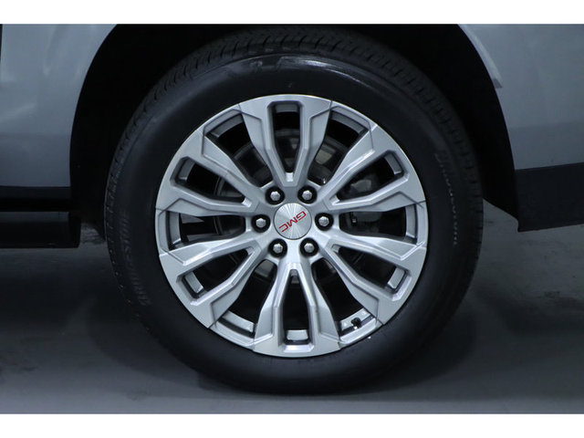 2023 GMC Yukon XL Denali 4WD