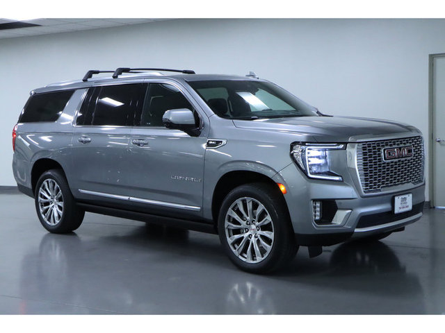 2023 GMC Yukon XL Denali 4WD