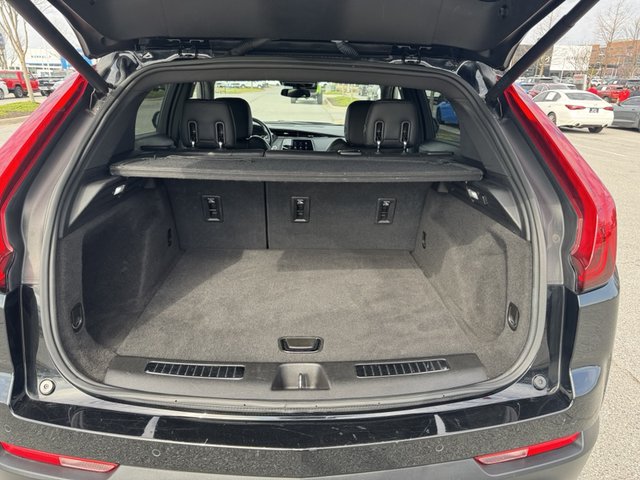 2023 Cadillac XT4 Premium Luxury FWD