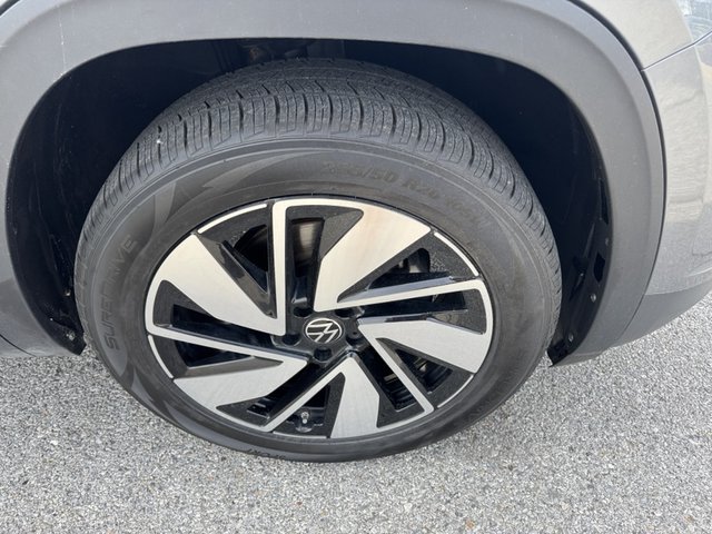 2024 Volkswagen Atlas 2.0T SE w/Tech RWD