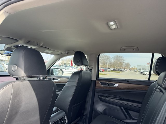 2024 Volkswagen Atlas 2.0T SE w/Tech RWD
