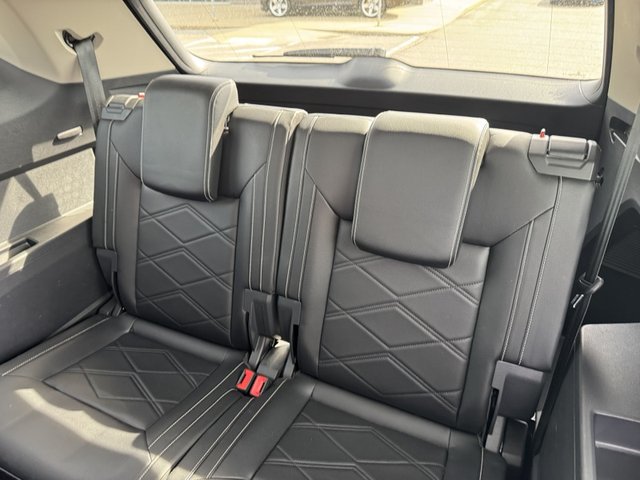 2024 Volkswagen Atlas 2.0T SE w/Tech RWD