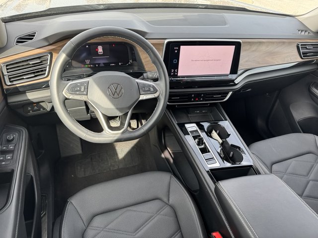 2024 Volkswagen Atlas 2.0T SE w/Tech RWD