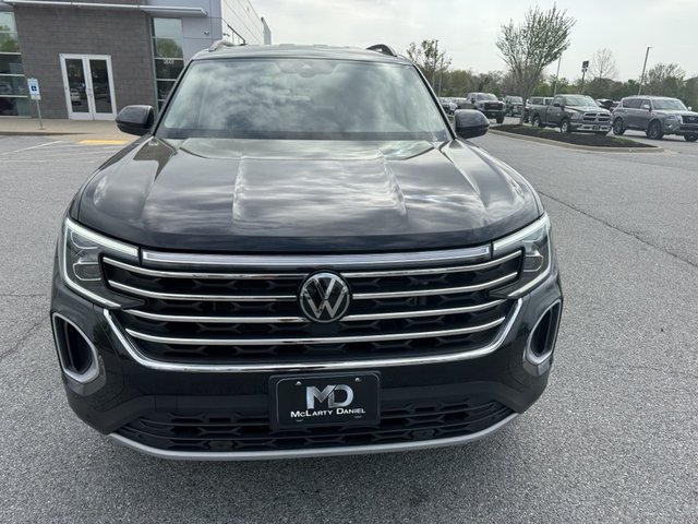 2024 Volkswagen Atlas 2.0T SE w/Tech RWD