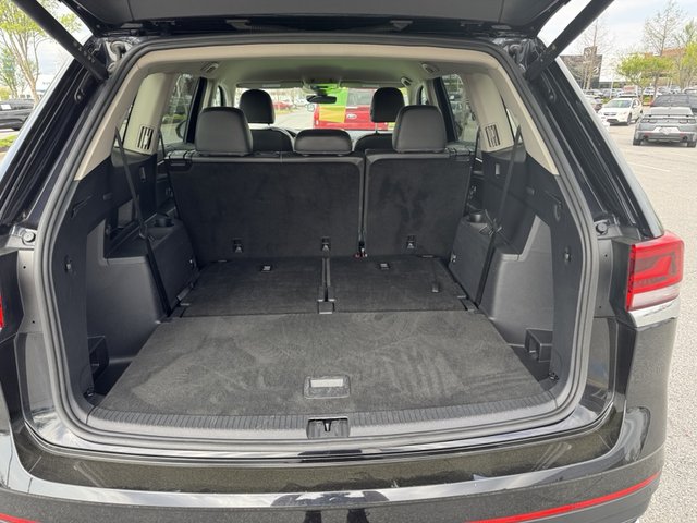 2024 Volkswagen Atlas 2.0T SE w/Tech RWD
