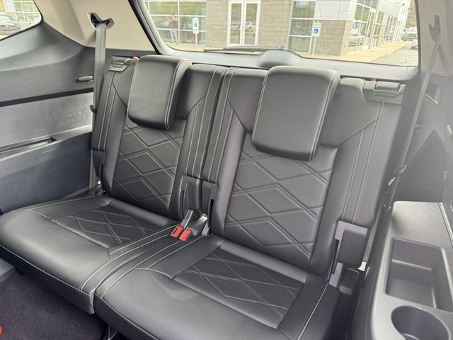 2024 Volkswagen Atlas 2.0T SE w/Tech RWD