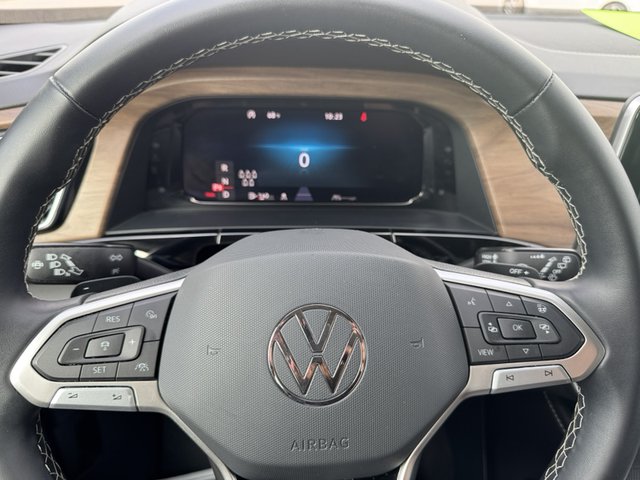 2024 Volkswagen Atlas 2.0T SE w/Tech RWD