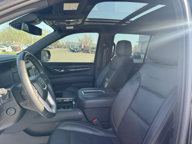 2023 GMC Yukon Denali 4WD