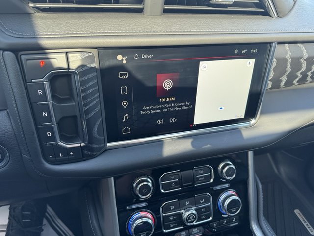 2023 GMC Yukon Denali 4WD