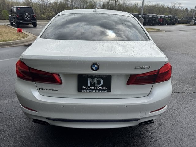 2018 BMW 5 Series 540i
