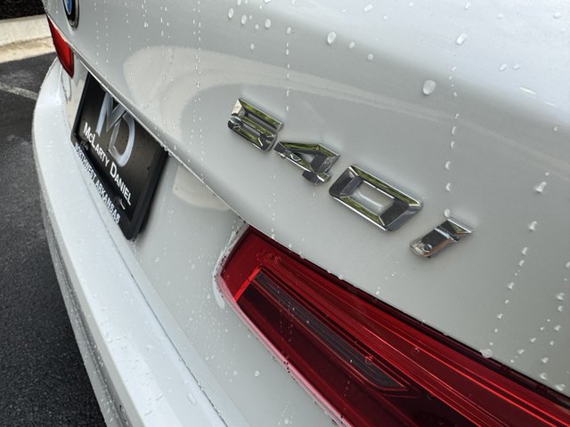 2018 BMW 5 Series 540i