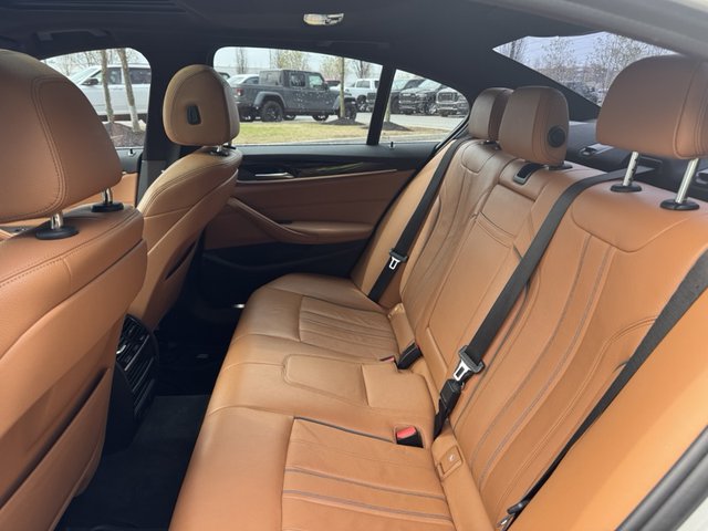 2018 BMW 5 Series 540i