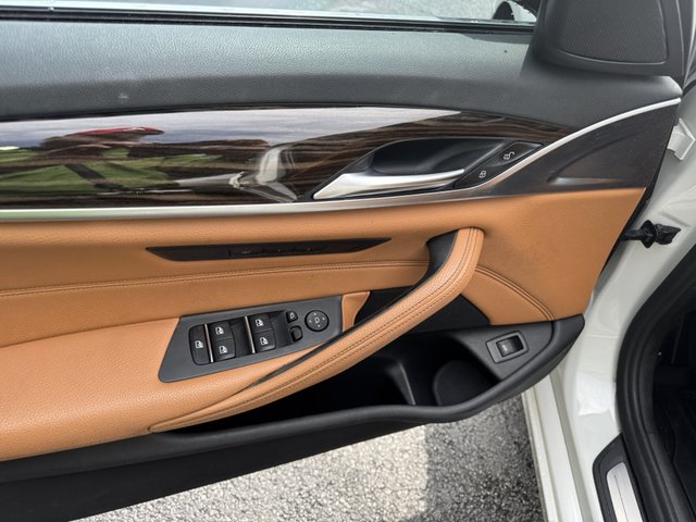 2018 BMW 5 Series 540i